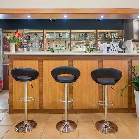 Bed & Breakfast Arnyas Panzio Godollo