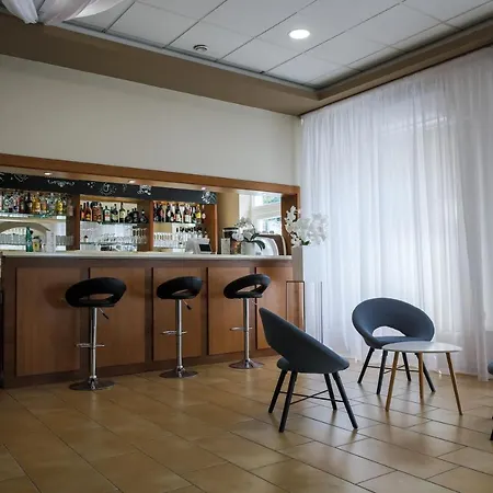 Alojamento de Acomodação e Pequeno-almoço árnyas Panzió