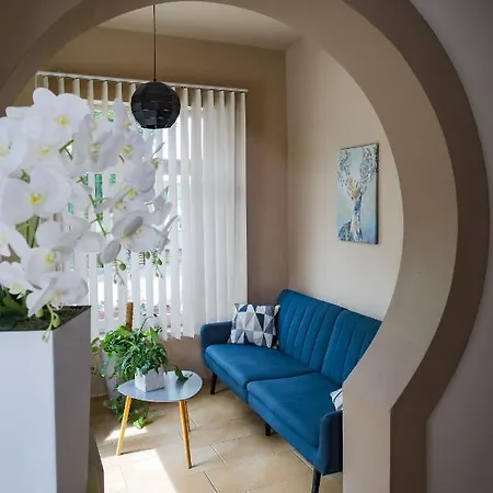 Arnyas Panzio Bed & Breakfast Godollo