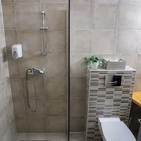 Alojamento de Acomodação e Pequeno-almoço árnyas Panzió 3*