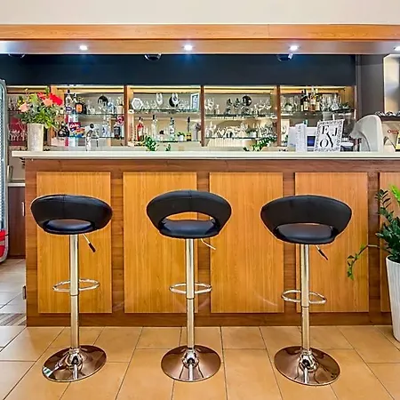 Arnyas Panzio Bed and Breakfast