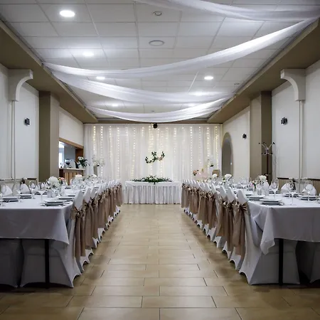 Arnyas Panzio 3* Gödöllő