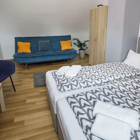 Arnyas Panzio 3* Gödöllő