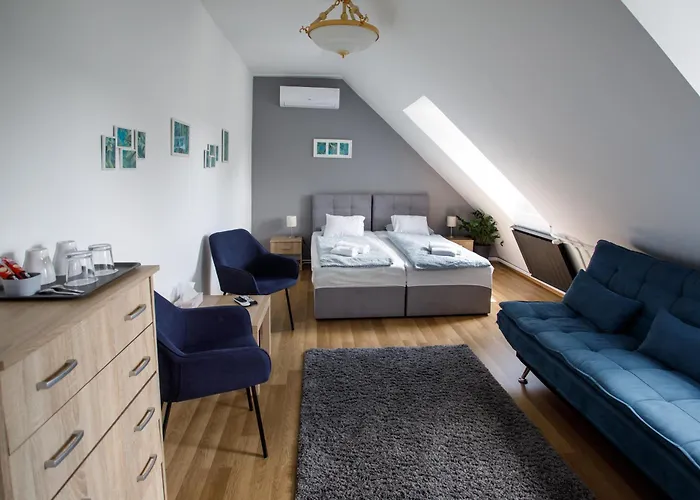 Arnyas Panzio Bed & Breakfast 3*